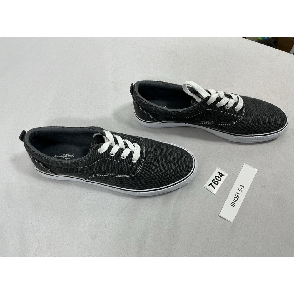 Mens Excellent Condition Universal Thread Lace Up Sneakers Low Top Gray 9 - Picture 2 of 7